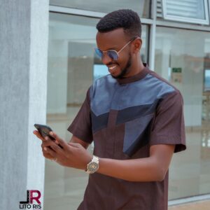 Men's shirt